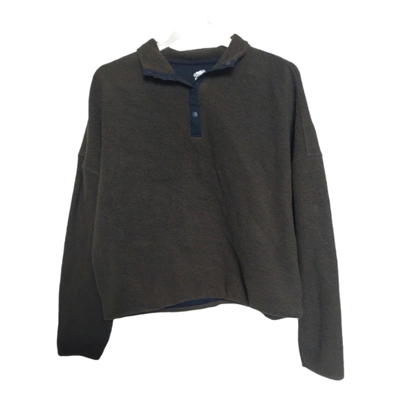 Roots Cropped Half Button Green Sweatshirt - Picture 2 of 9